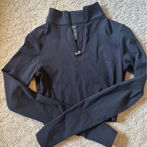 Vitality Crop Zip - black